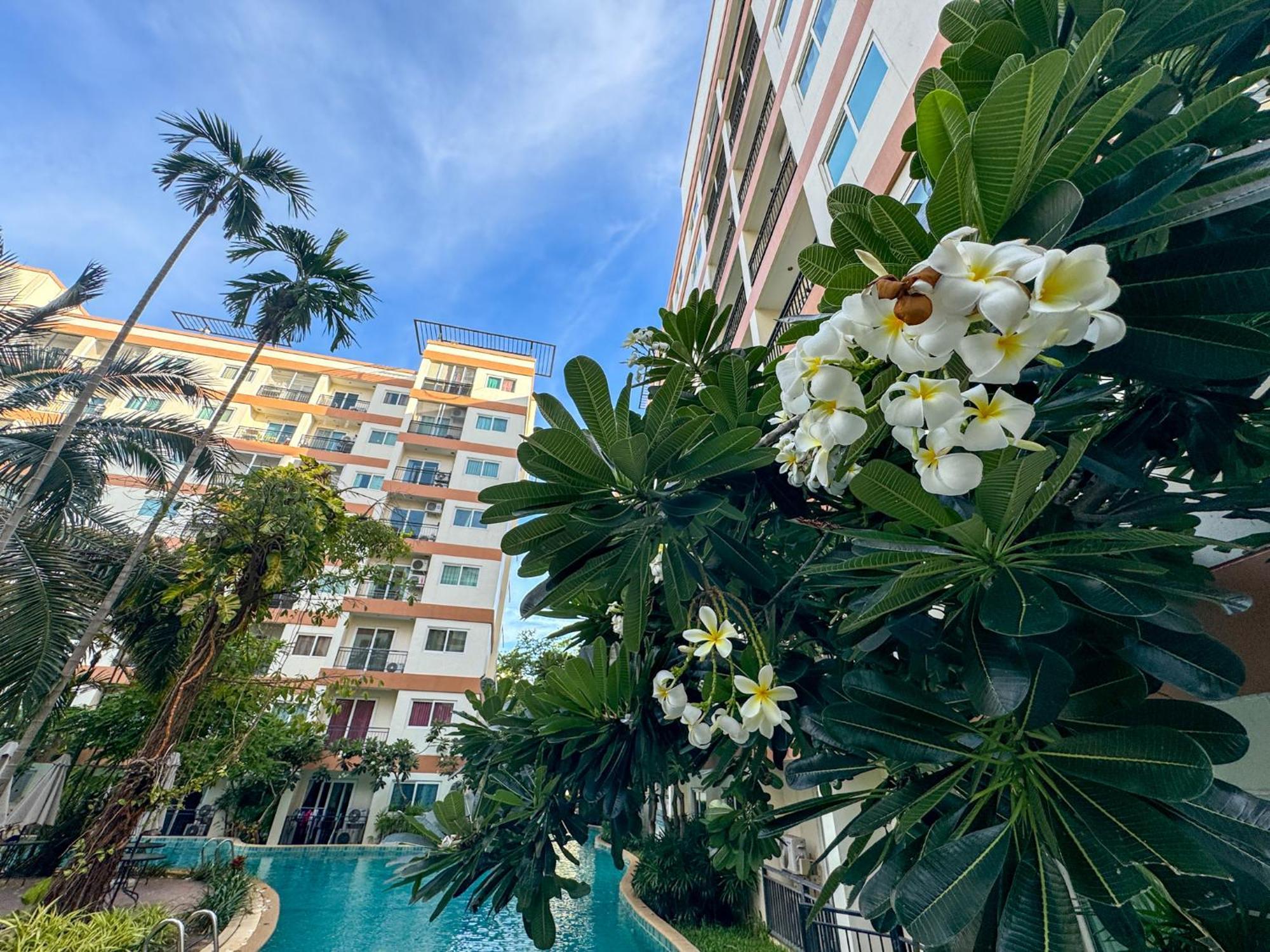 卧室直达泳池 全网最低价 到中天海滩5分钟 Jomtien Beach Exterior foto